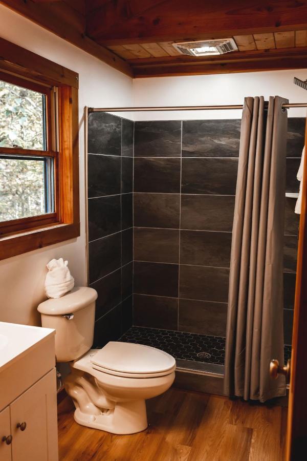 Wolf Creek Cabin At 36 North - Hot Tub Purlear Exterior foto